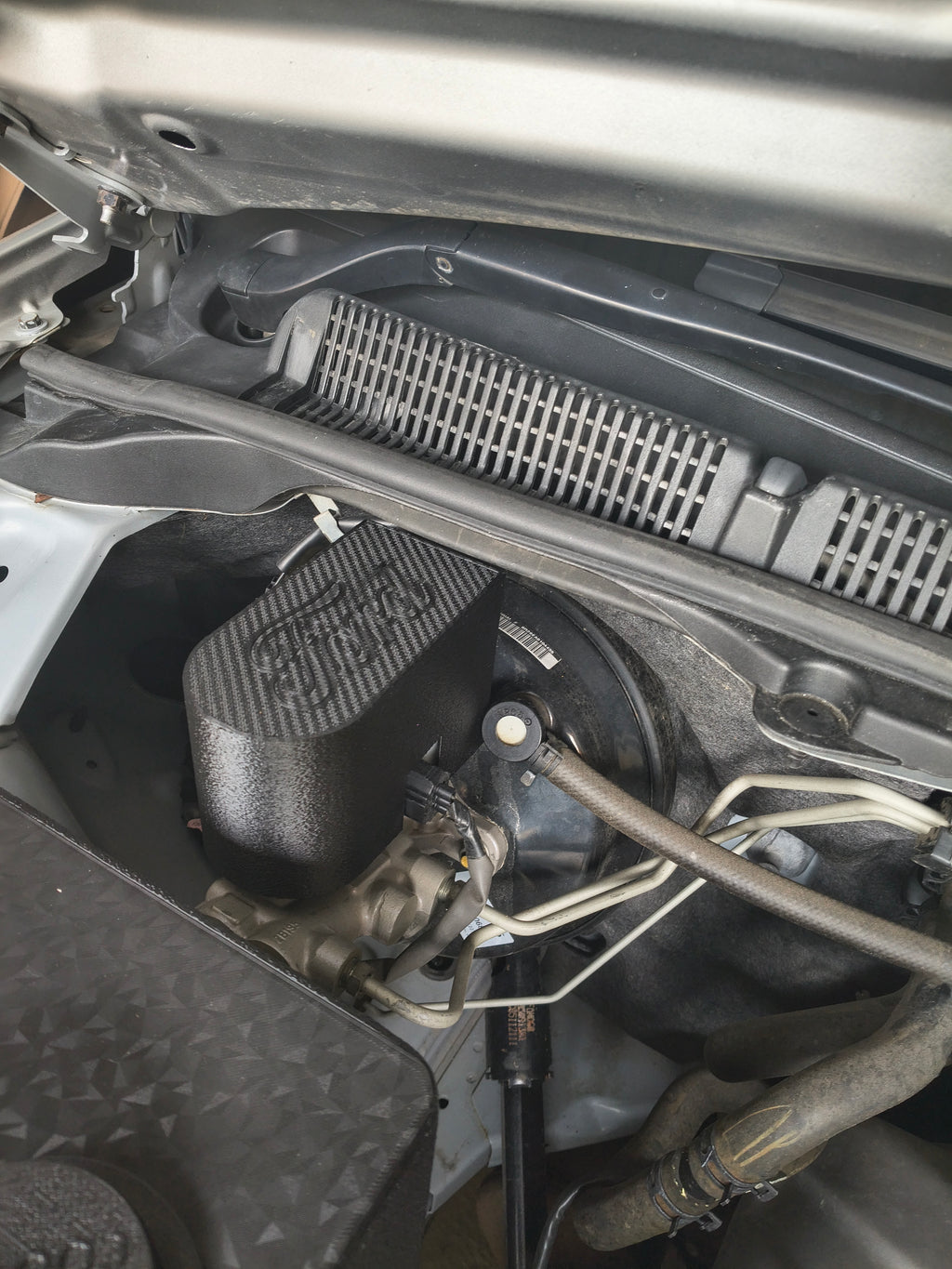 Ford Falcon Brake Master Cover - (Ford) BA/BF/FG/FGX easy install easy removal