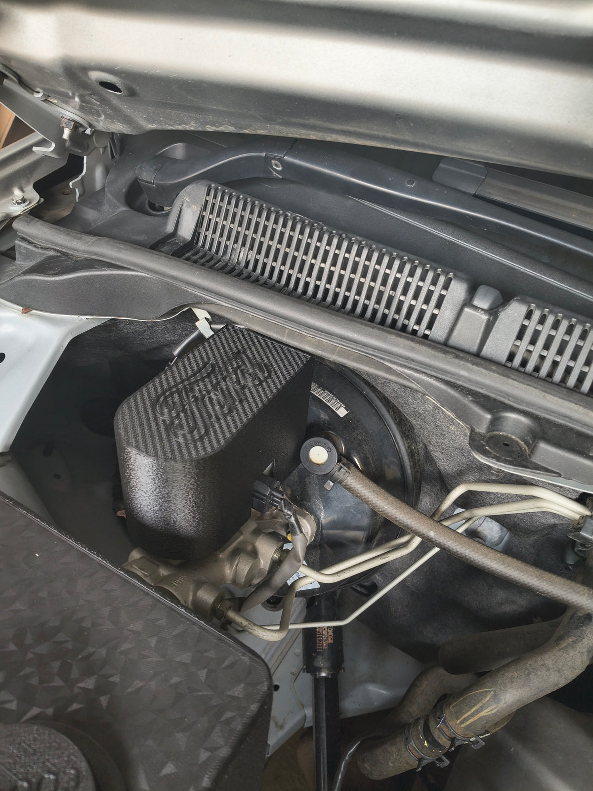 Ford Falcon Brake Master Cover - (Ford) BA/BF/FG/FGX easy install easy removal