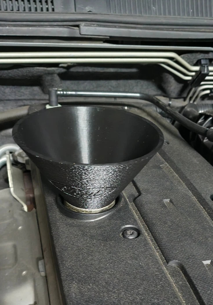 FORD FG FUNNEL AND OIL FILTER SPANNER / CUP Z516 BARRA TERITTORY